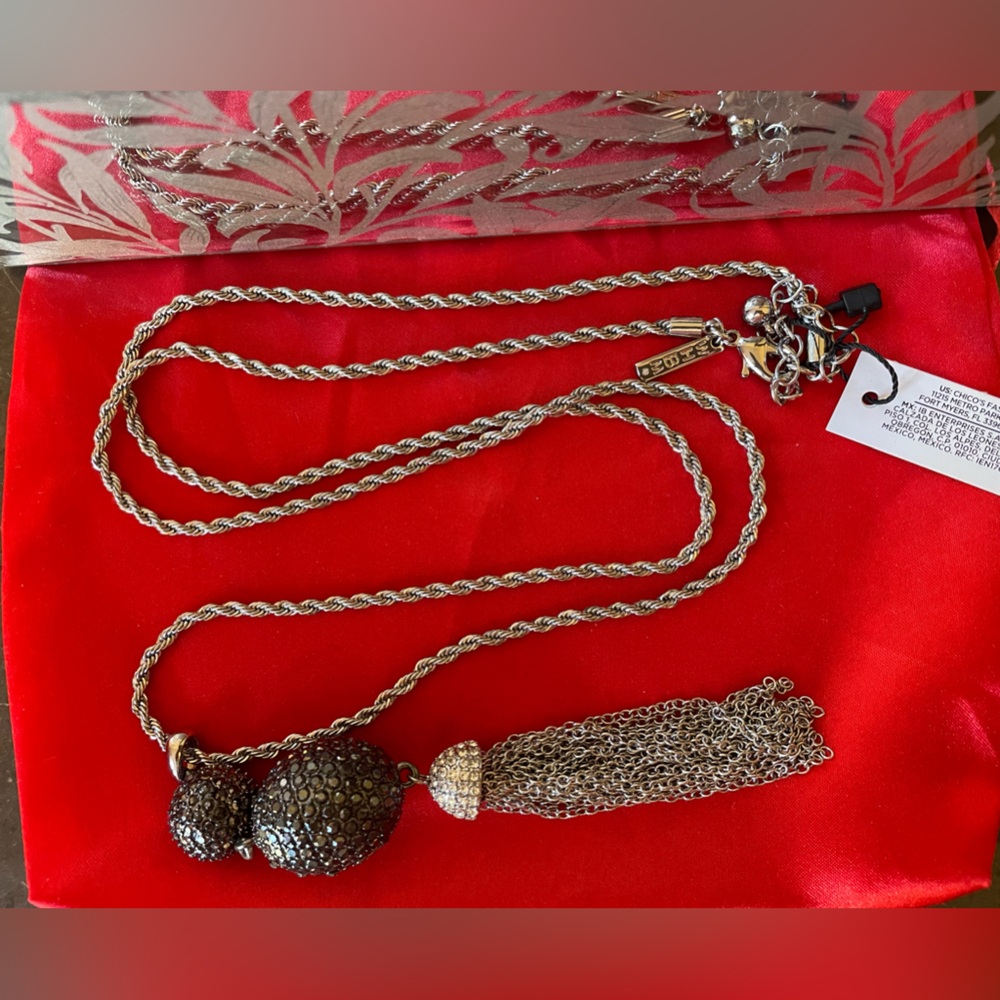 White House Black Market necklace.